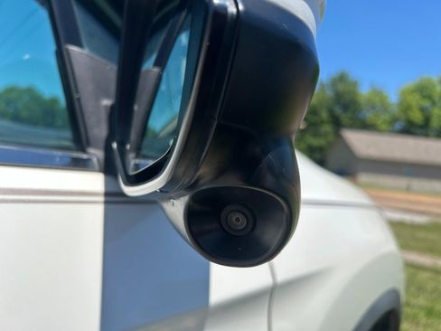Used 2018 Honda Ridgeline RTL-T image 3
