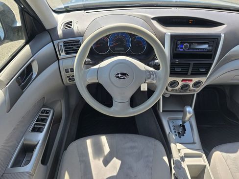 Used 2009 Subaru Forester 2.5X AWD/4WD image 10