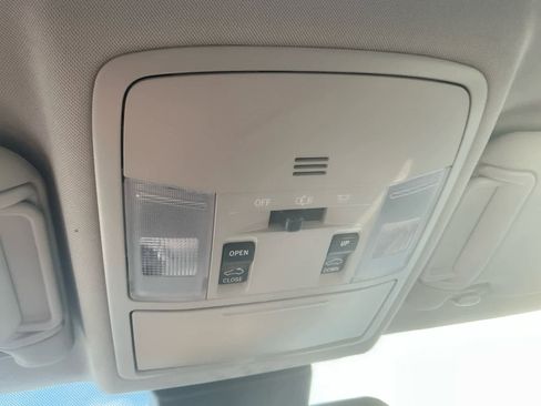 Used 2017 Toyota RAV4 XLE image 20