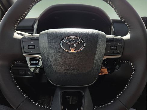 New 2026 Toyota Camry SE FWD image 25