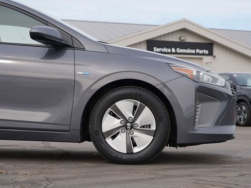 Used 2018 Hyundai Ioniq Blue image 11
