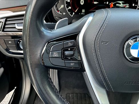 Used 2018 BMW 530i image 22