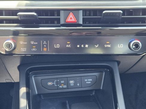 New 2025 Kia K5 EX image 13