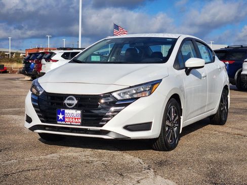 New 2025 Nissan Versa SV w/ Trunk Package image 2
