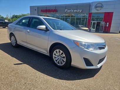 Used 2014 Toyota Camry LE