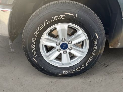 Used 2018 Ford F150 XLT image 9