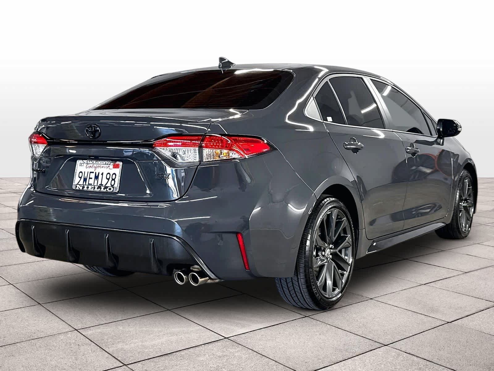 Used 2026 Toyota Corolla SE FWD image 15
