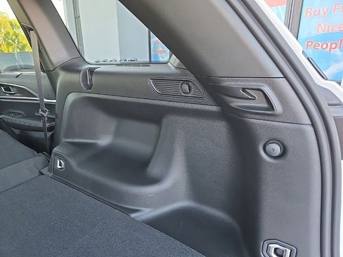 New 2025 Jeep Grand Cherokee Limited w/ Luxury Tech Group II image 97