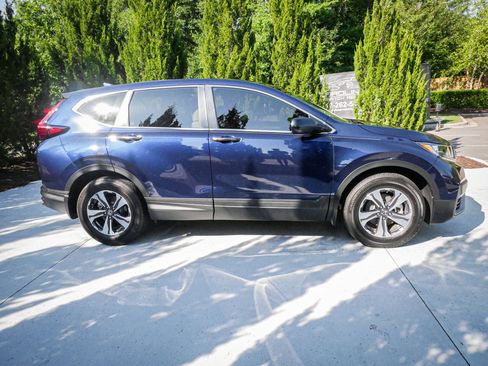 Used 2020 Honda CR-V LX image 11