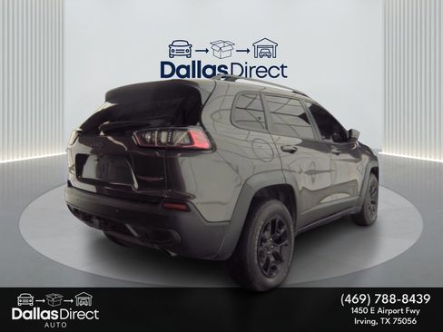 Used 2019 Jeep Cherokee Trailhawk w/ Comfort/Convenience Group image 6