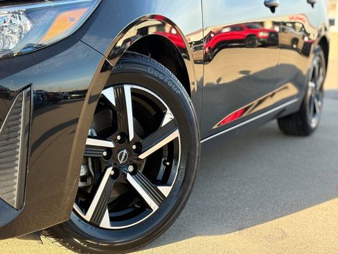 Certified 2025 Nissan Sentra SV image 8