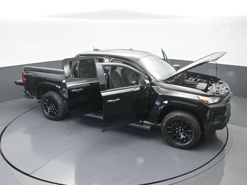Used 2025 Chevrolet Colorado W/T w/ WT Custom Package RWD image 71