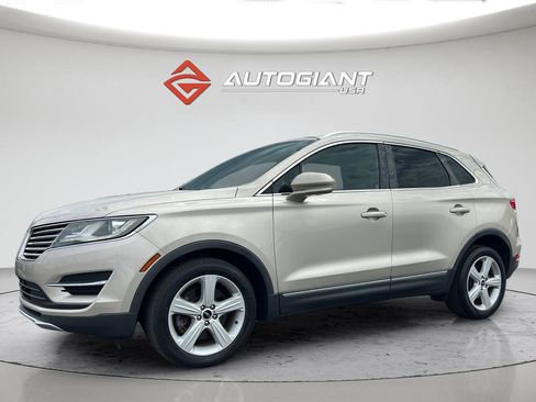 Used 2017 Lincoln MKC Premiere image 46