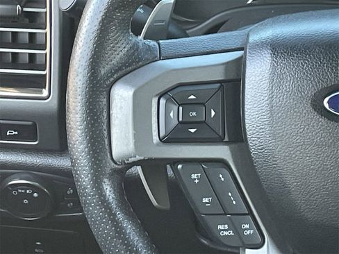 Used 2018 Ford F150 Raptor w/ Equipment Group 802A Luxury image 18