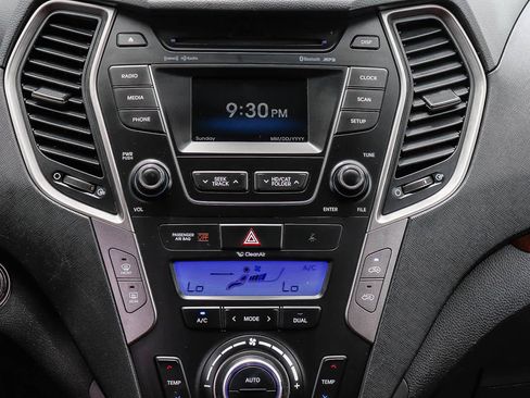 Used 2013 Hyundai Santa Fe Sport 2.0T AWD/4WD image 18