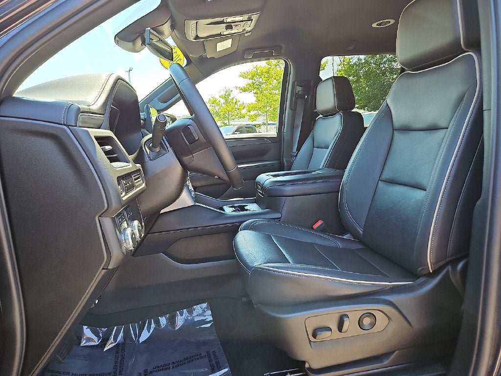 Certified 2023 GMC Yukon SLT AWD/4WD image 15
