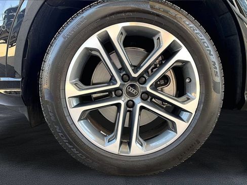 Used 2025 Audi Q5 Premium w/ Convenience Package AWD/4WD image 9
