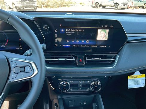 New 2025 Chevrolet TrailBlazer ACTIV w/ Convenience Package image 7