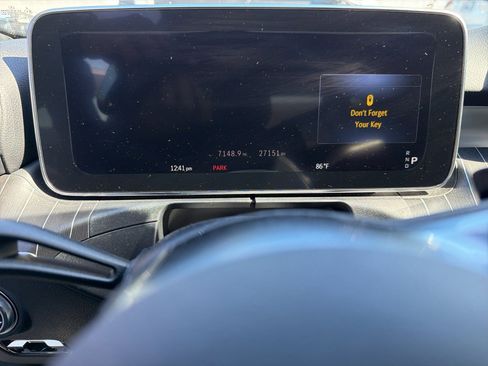 Used 2023 Mercedes-Benz C 300 Sedan image 2