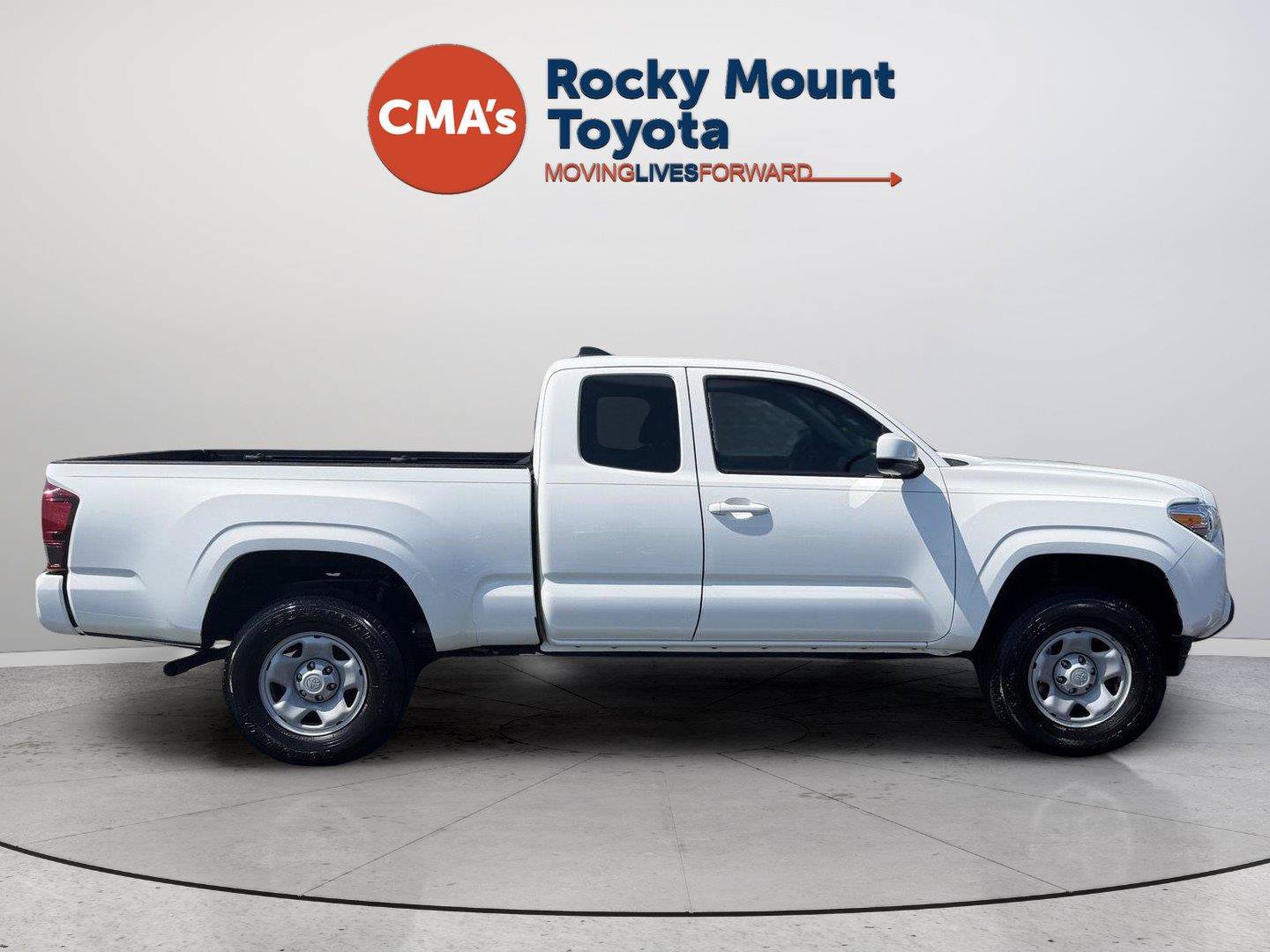 Used 2023 Toyota Tacoma SR RWD image 4