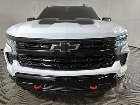 Used 2026 Chevrolet Silverado 1500 LT Trail Boss w/ LPO, Dark Essentials Package AWD/4WD image 7