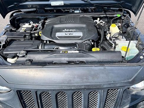 Used 2016 Jeep Wrangler Sport image 33