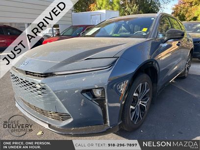 Used 2025 Toyota Crown Signia