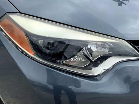 Used 2014 Toyota Corolla L image 26