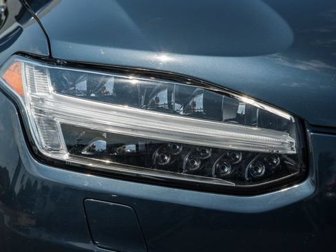 Certified 2023 Volvo XC90 T8 Ultimate w/ Lounge Package AWD/4WD image 13
