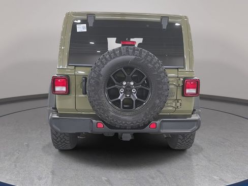 Used 2025 Jeep Wrangler Unlimited Sport AWD/4WD image 7