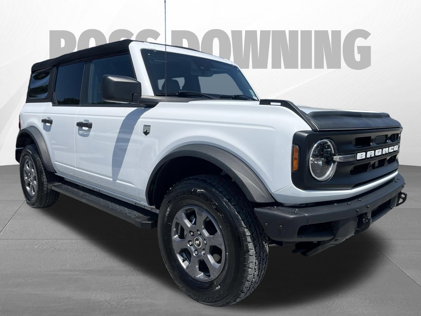 Used 2024 Ford Bronco Big Bend AWD/4WD image 3