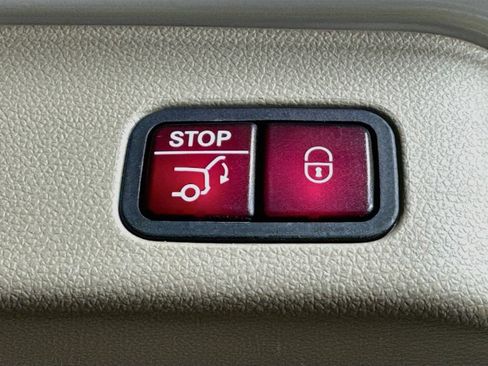 Used 2015 Mercedes-Benz ML 350 4MATIC image 33
