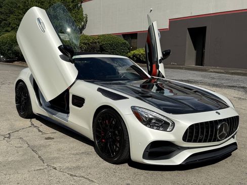 Used 2018 Mercedes-Benz AMG GT C image 1
