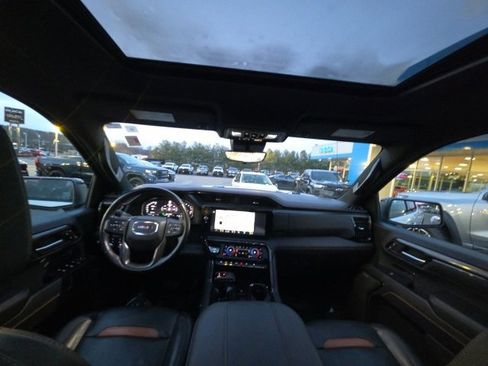 Used 2023 GMC Sierra 1500 AT4 w/ AT4 Premium Package image 16