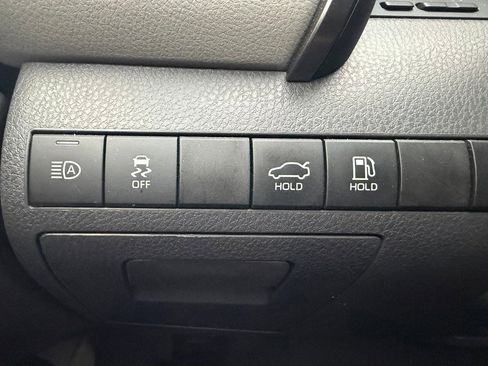 Used 2023 Toyota Camry LE image 23