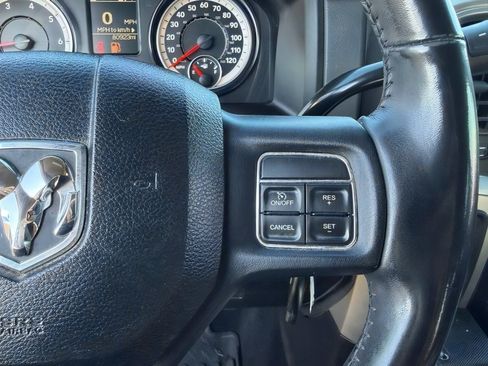 Used 2018 RAM 2500 Big Horn AWD/4WD image 33