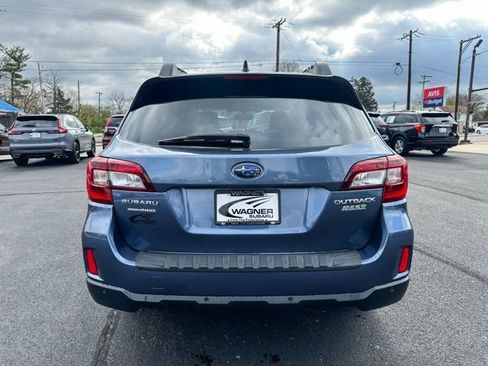 Used 2017 Subaru Outback 2.5i Limited image 7