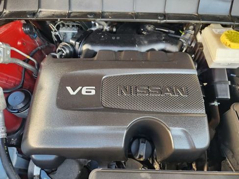 Used 2022 Nissan Pathfinder SV FWD image 31