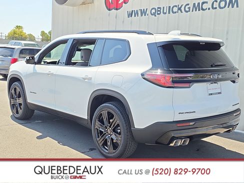 Used 2026 GMC Acadia Elevation w/ Black Edition FWD image 5