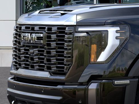 New 2026 GMC Sierra 3500 Denali Ultimate image 7