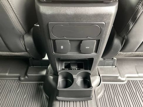 Used 2023 Ford Explorer XLT w/ Equipment Group 202A AWD/4WD image 34