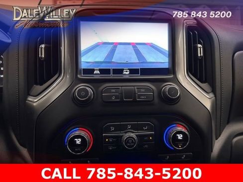 Used 2021 Chevrolet Silverado 1500 LT w/ All Star Edition Plus image 8