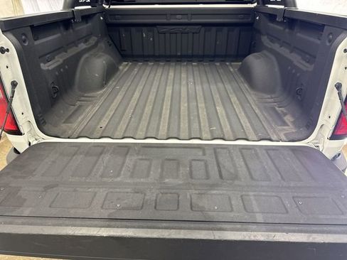 Used 2022 Chevrolet Colorado ZR2 AWD/4WD image 24