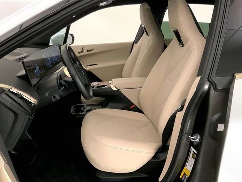 Certified 2023 BMW iX xDrive50 w/ Premium Package AWD/4WD image 13