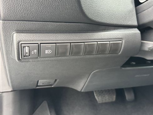 New 2026 Toyota Corolla SE image 17