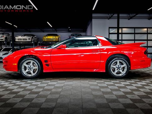 Used 2000 Pontiac Firebird Formula RWD image 12