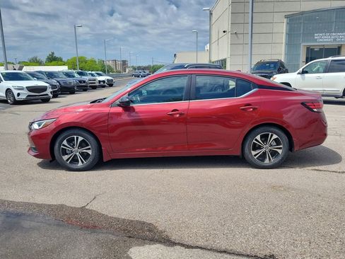 Used 2022 Nissan Sentra SV w/ Trunk Package FWD image 2