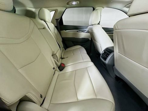 Used 2024 Cadillac XT5 Premium Luxury FWD image 27