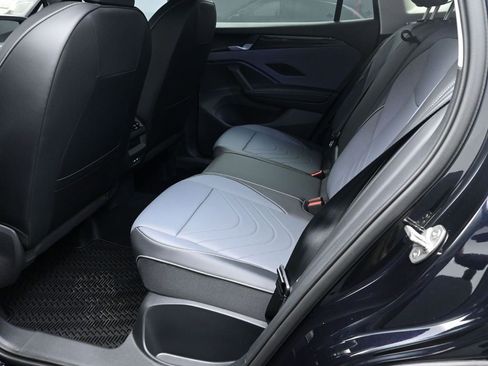 New 2026 Volkswagen Tiguan SE image 20