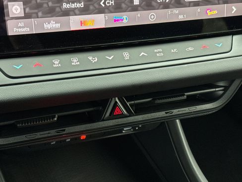 New 2025 Dodge Charger R/T w/ Quick Order Package 25M R/T image 19